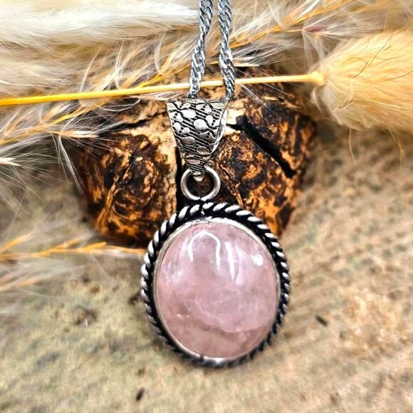 Nature Rose Quartz Oval Stone Pendant Necklace - Picture 8 of 10